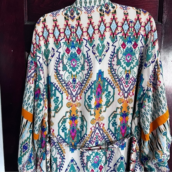 ASO TV Zara Geometric Print Kimono size Small - Picture 9 of 10